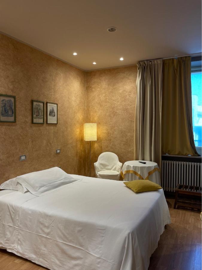 Albergo Ristorante Trieste Boves Eksteriør billede