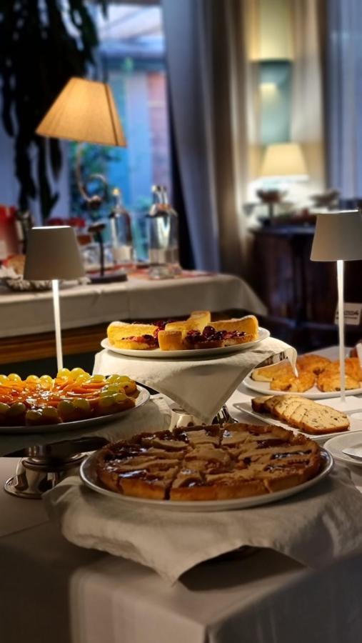Albergo Ristorante Trieste Boves Eksteriør billede