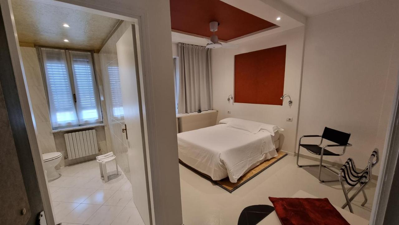 Albergo Ristorante Trieste Boves Eksteriør billede